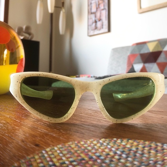 VINTAGE ‘60s COOL-RAY POLAROID GLITTER SUNGLASSES - Picture 4 of 12